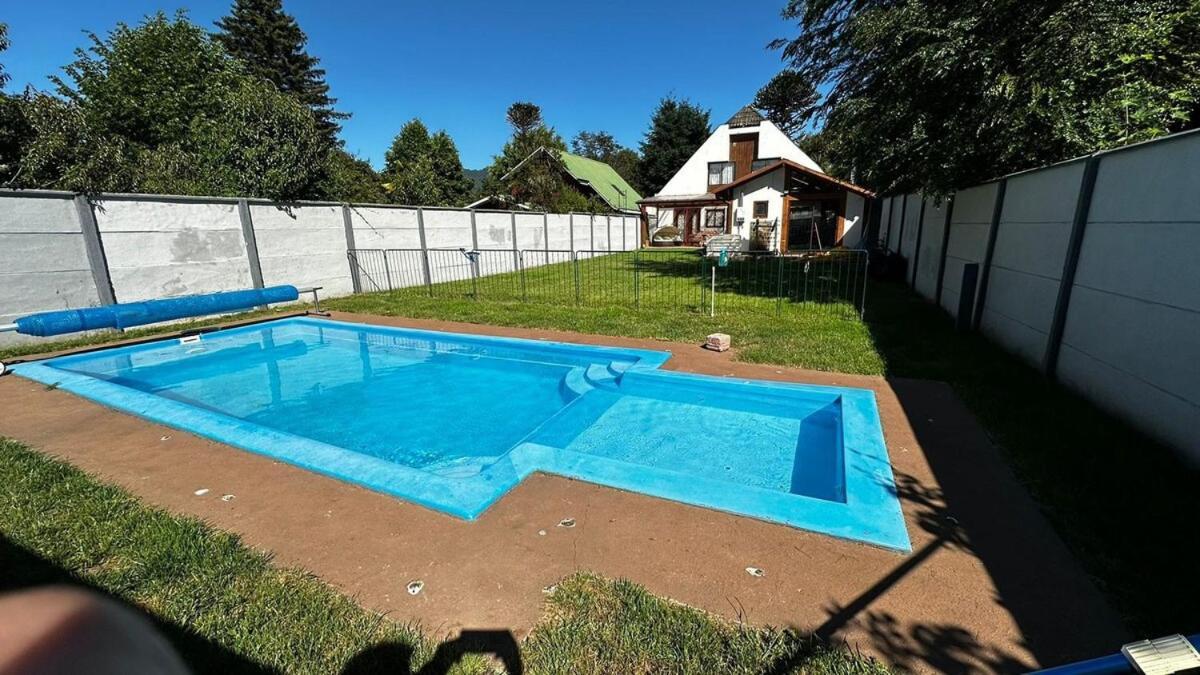 Heated Pool, Barbecue Area And Full House Lican Ray